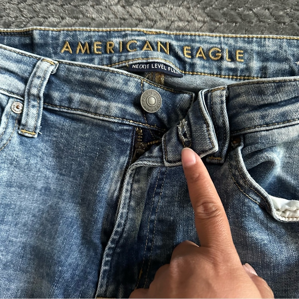 American Eagle Outfitters Blue Slim Jeans Distressed - Picture 4 of 13